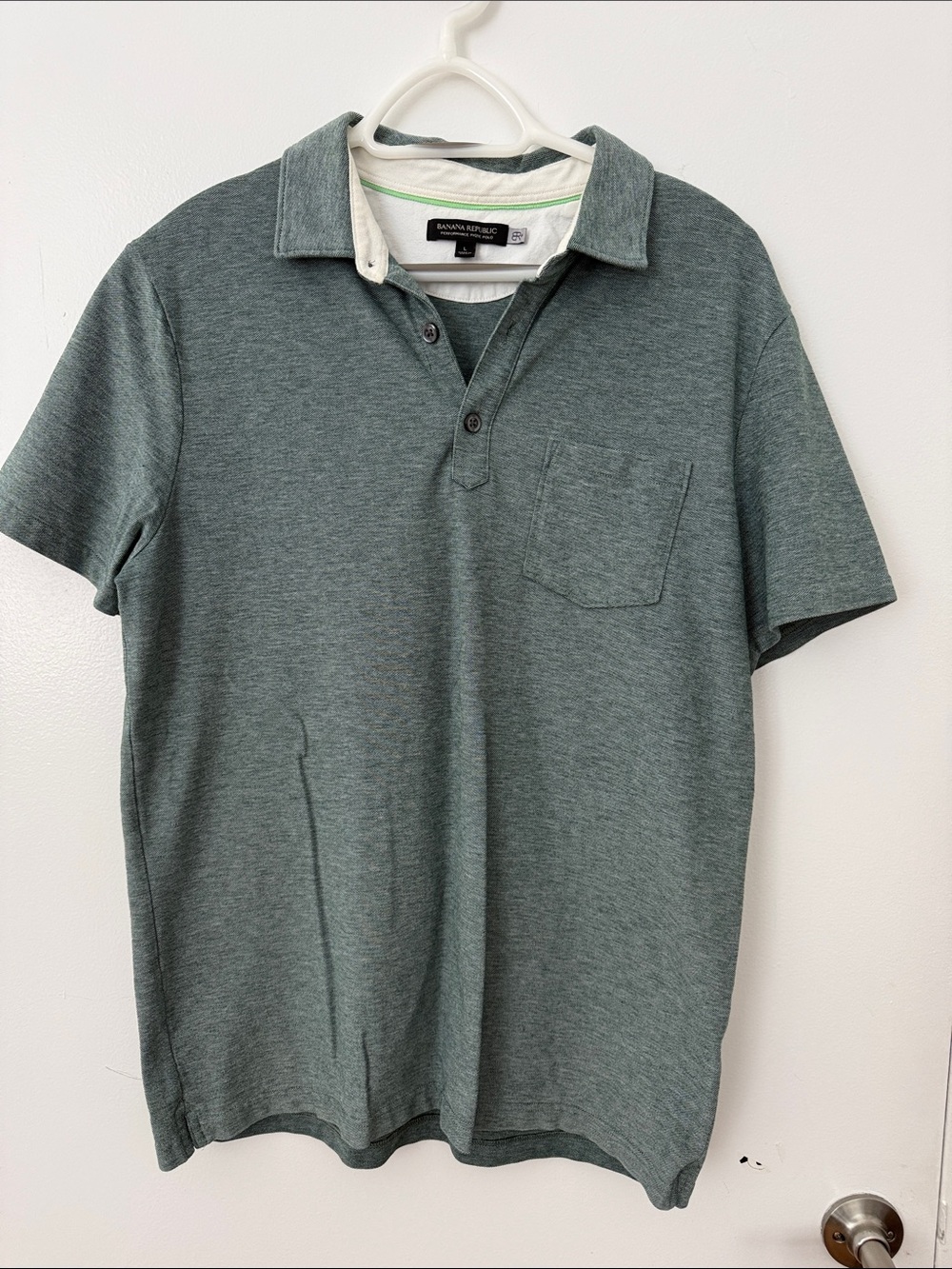 Banana Republic Men's Moss Green Polo with Chest Pocket